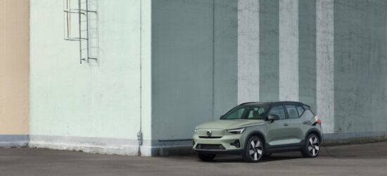 Volvo XC40 Recharge Electric Car Picture